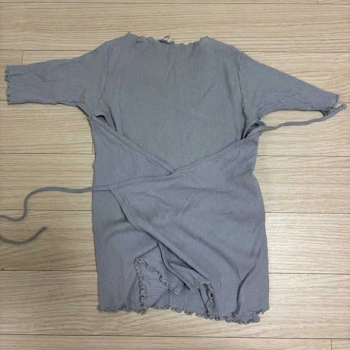[BUNJANG] Baserange Kosa Wrap XS T-shirt / Baserange kosa wrap 티셔츠 XS