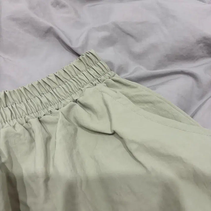 [BUNJANG] 300 Cargo Midi Skirt / 300 바스락 뒷트임 카고 밴딩 롱 스커트