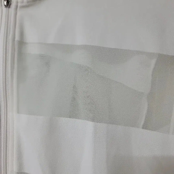 [BUNJANG] Eider See-through White Stripe Hooded Zip-up 100 / 아이더 시스루 화이트 스트라이프 후드 집업100