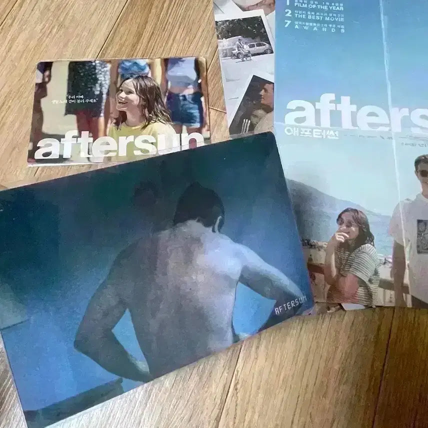 [BUNJANG] Aftersun Lenticular + Pamphlet + Postcard + Letter + Main Poster Bundle Set / [세트]애프터썬 렌티큘러+팜플렛 엽서 캘럼의편지 메인포스터팜플렛 영화굿즈