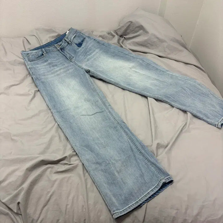 [SOLD OUT] 302 여름 데님 일자핏 팬츠 연청