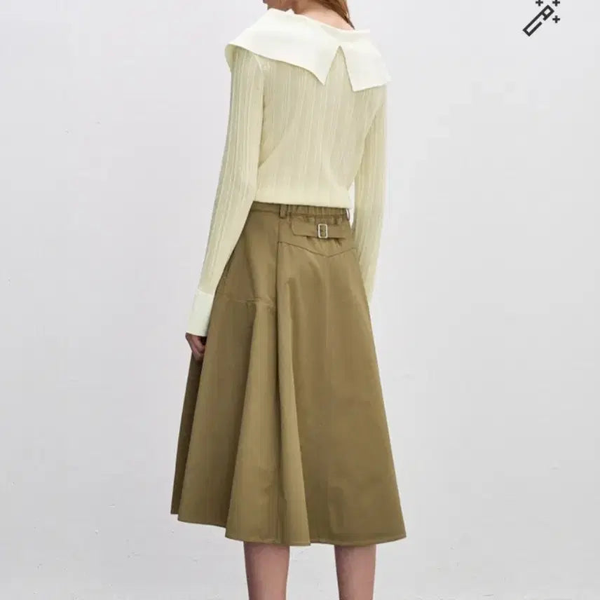 [SOLD OUT] 한섬 시스템 워싱데님 플레어스커트