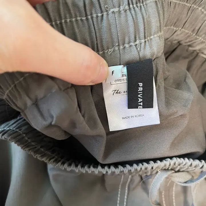 [BUNJANG] PVCS Big Pocket Flare Skirt / PVCS 빅 포켓 플레어 스커트 카키 F사이즈