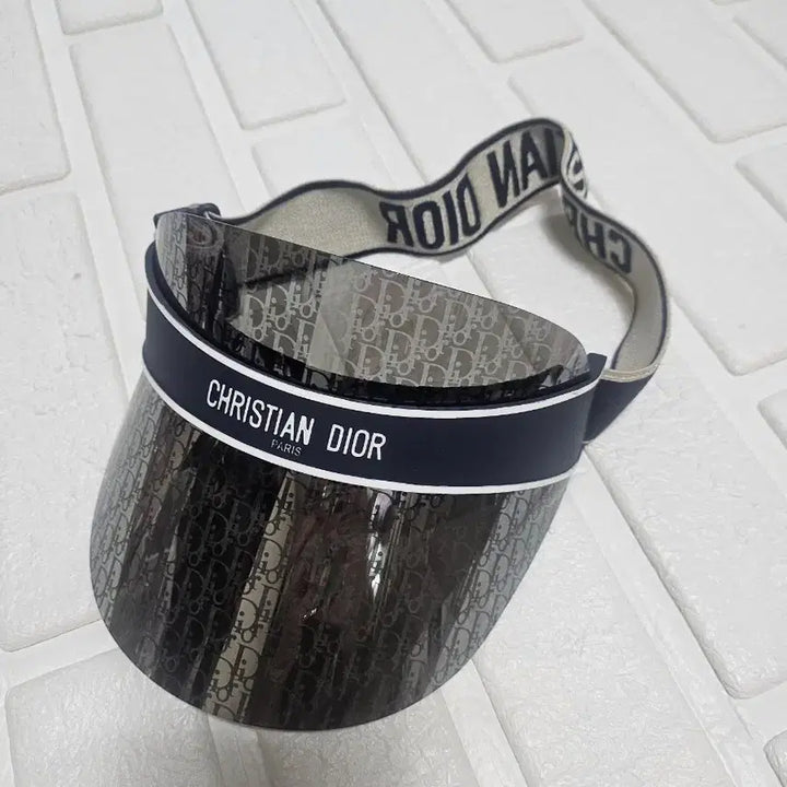 [SOLD OUT] 새상품 썬캡