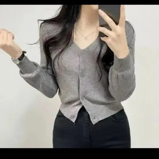 [BUNJANG] Gray V-Neck Cardigan Knit / 회색 브이넥 가디건 니트