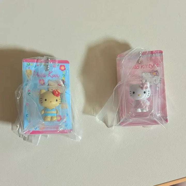 [BUNJANG] Hello Kitty Package Gacha Bundle Set Tanning Kitty Quilt Kitty / 일괄)헬로키티 패키지 가챠 태닝키티 퀼트키티