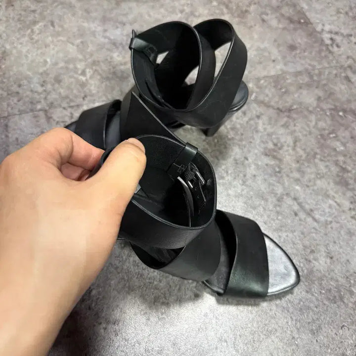 [BUNJANG] Alexander Wang Strappy Sandals / 알렉산더왕 스트랩 샌들36