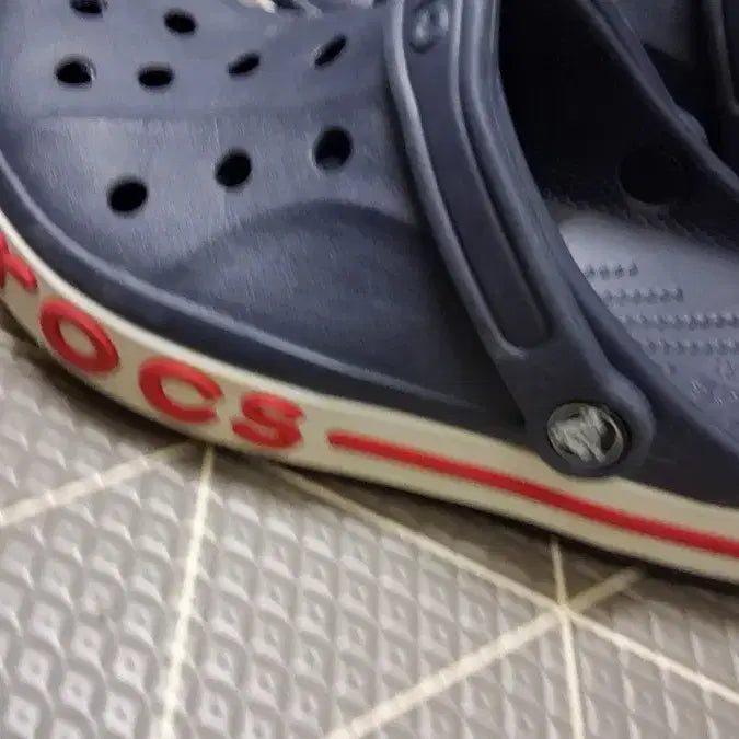 [BUNJANG] Crocs Navy Banding Sandals Slippers / 크록스 네이비 밴딩 샌들 슬리퍼235