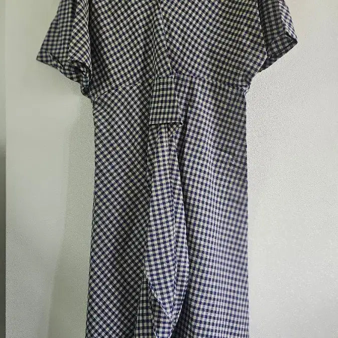 [BUNJANG] Crossover V-Neck Checkered Dress / (새옷) 크로스 오버 브이넥 체크 원피스m