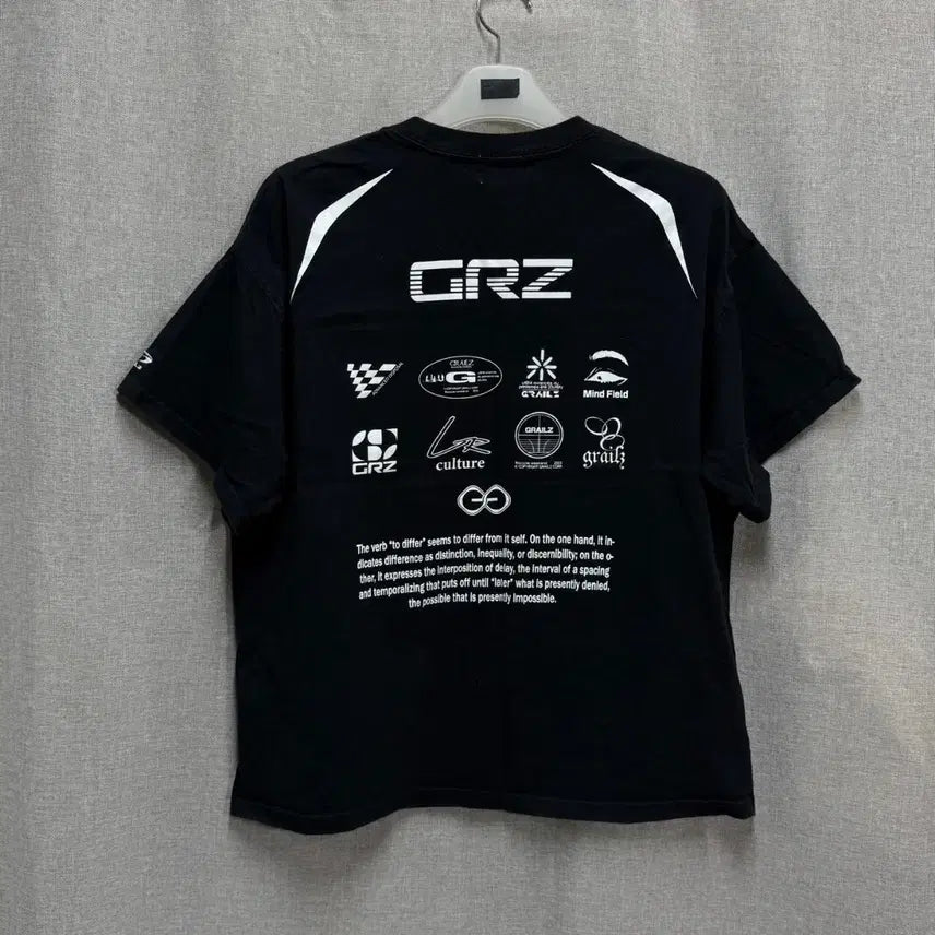 [BUNJANG] GRAILZ Black Short Sleeve Round T-Shirt / [F] GRAILZ 그레일즈 블랙 반팔 라운드 티셔츠