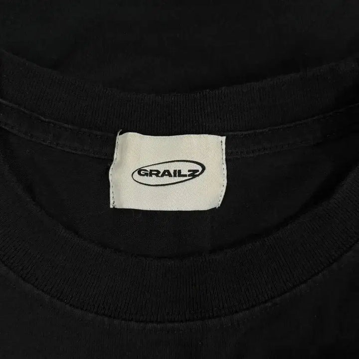 [BUNJANG] GRAILZ Black Short Sleeve Round T-Shirt / [F] GRAILZ 그레일즈 블랙 반팔 라운드 티셔츠
