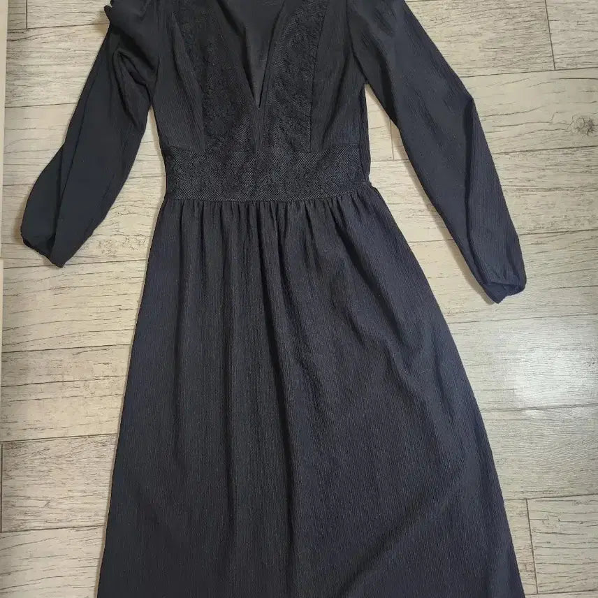 [BUNJANG] ZARA Lace Trimmed Long Dress / 자라 원피스