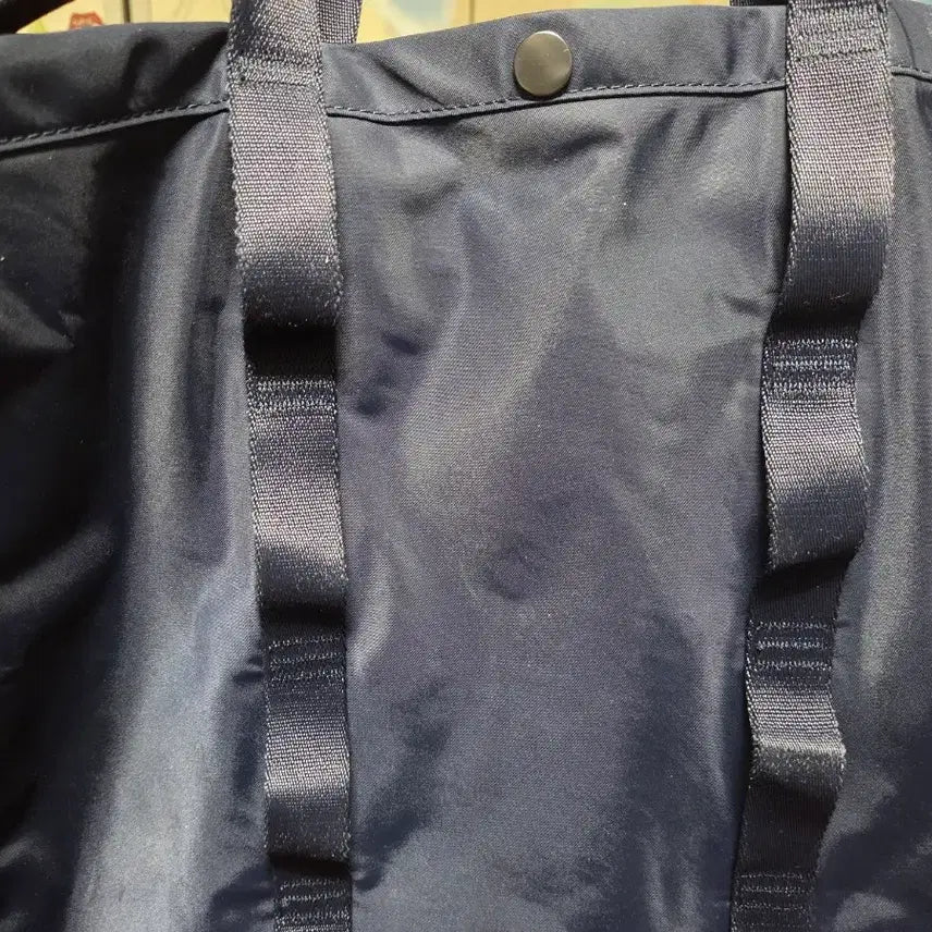 [SOLD OUT] 코스 토트백 나일론