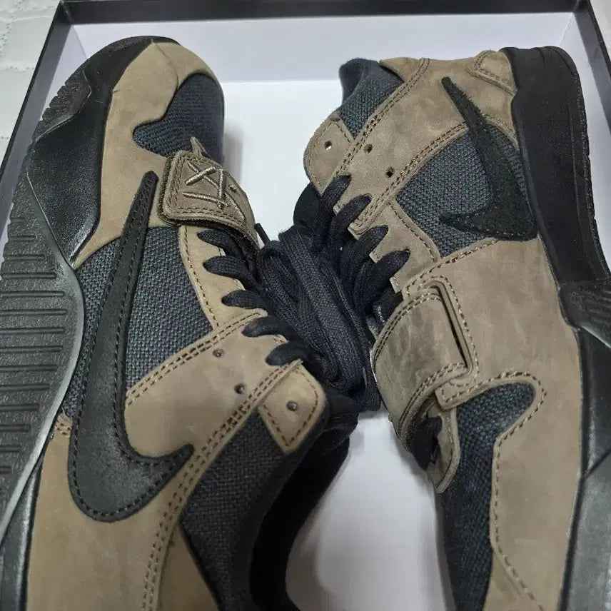 [BUNJANG] Jordan Travis Scott Jumpman Dark Mocha Sneakers / 조던 트래비스 스캇 점프맨 다크모카 280 팝니다