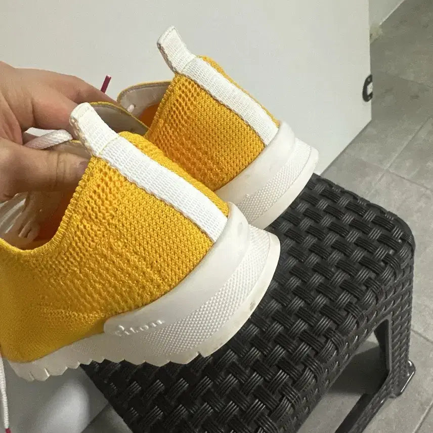 [BUNJANG] Kiton Mesh Sneakers Yellow / [6]키톤 메쉬 스니커즈 옐로우