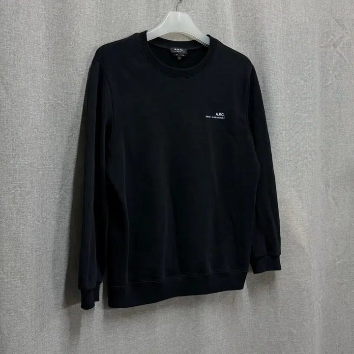 [BUNJANG] A.P.C. Black Sweatshirt Long Sleeve T-Shirt / [해외L] A.P.C. 아페쎄 블랙 맨투맨 긴팔 티셔츠
