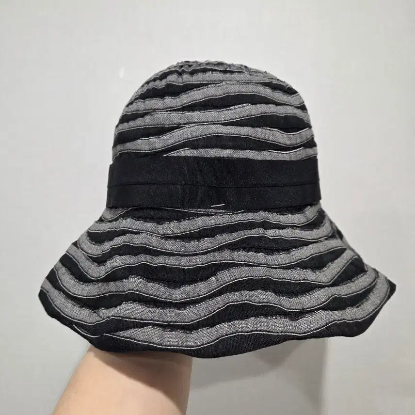 [BUNJANG] Hakata Department Store Bucket Hat / 일본 하카타백화점 모자 퍼킷햇  절반가정리세일