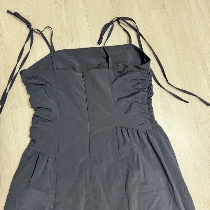 [BUNJANG] Etmont Shirring Dress - Black / 에트몽 셔링 원피스 M