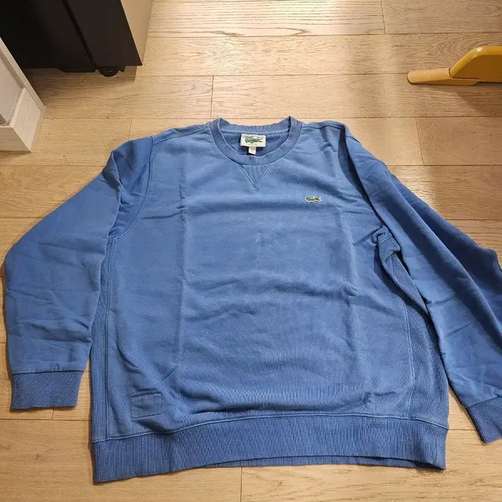 [BUNJANG] Lacoste Sky Blue Crewneck Sweatshirt L Size / 라코스테 하늘색 맨투맨 티셔츠