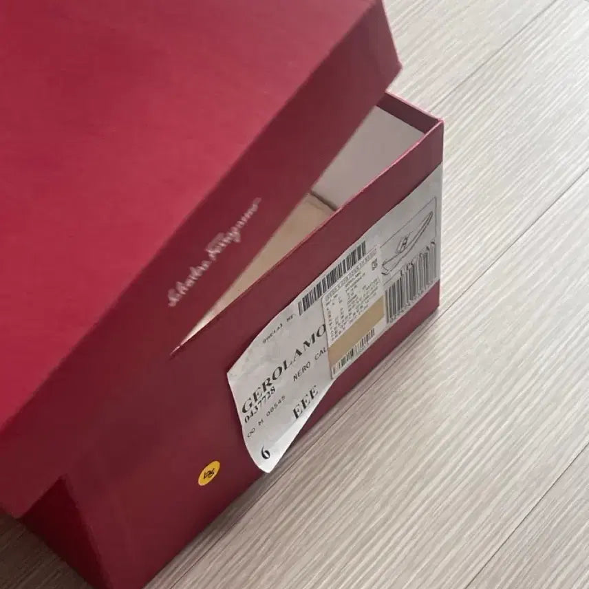 [SOLD OUT] 페라가모 남성구두 250mm