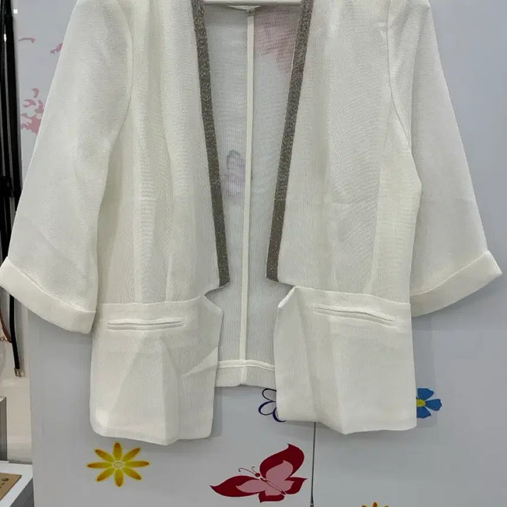 [BUNJANG] White Silver Embellished Open Jacket / 화이트 은색장식 오픈형 자켓