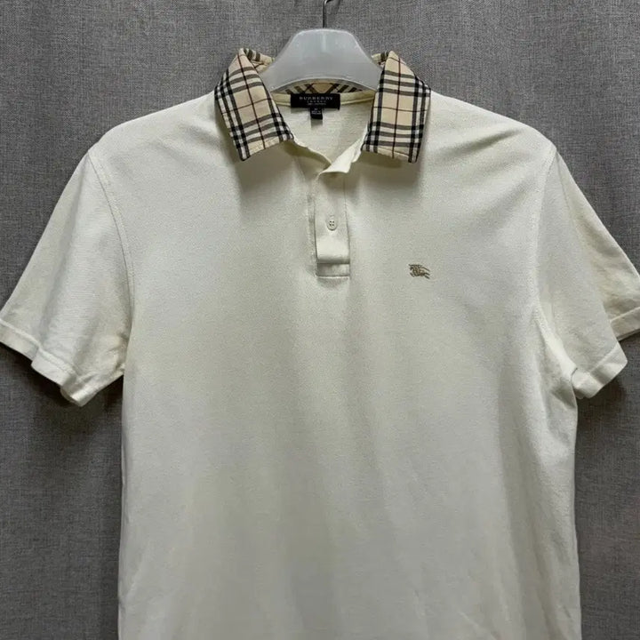 [BUNJANG] Burberry London Ivory Check Collar Short Sleeve Polo Shirt / [해외M] 버버리 런던 아이보리 체크 카라 반팔 폴로티