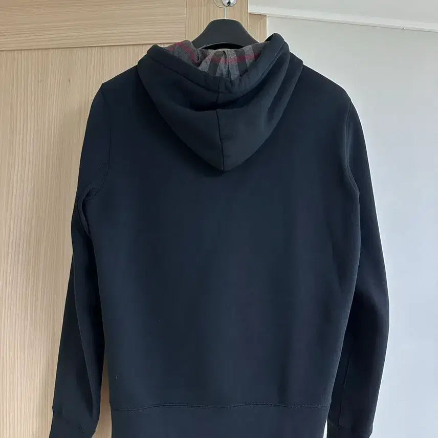[BUNJANG] Burberry Clarendon Hoodie Zip-up Black / M 버버리 클라렌든 후드 집업 블랙 Clarendon 클레이든