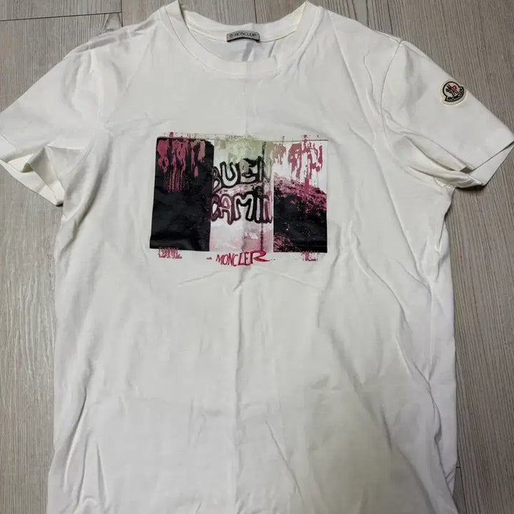 [SOLD OUT] 몽클레어 반팔티