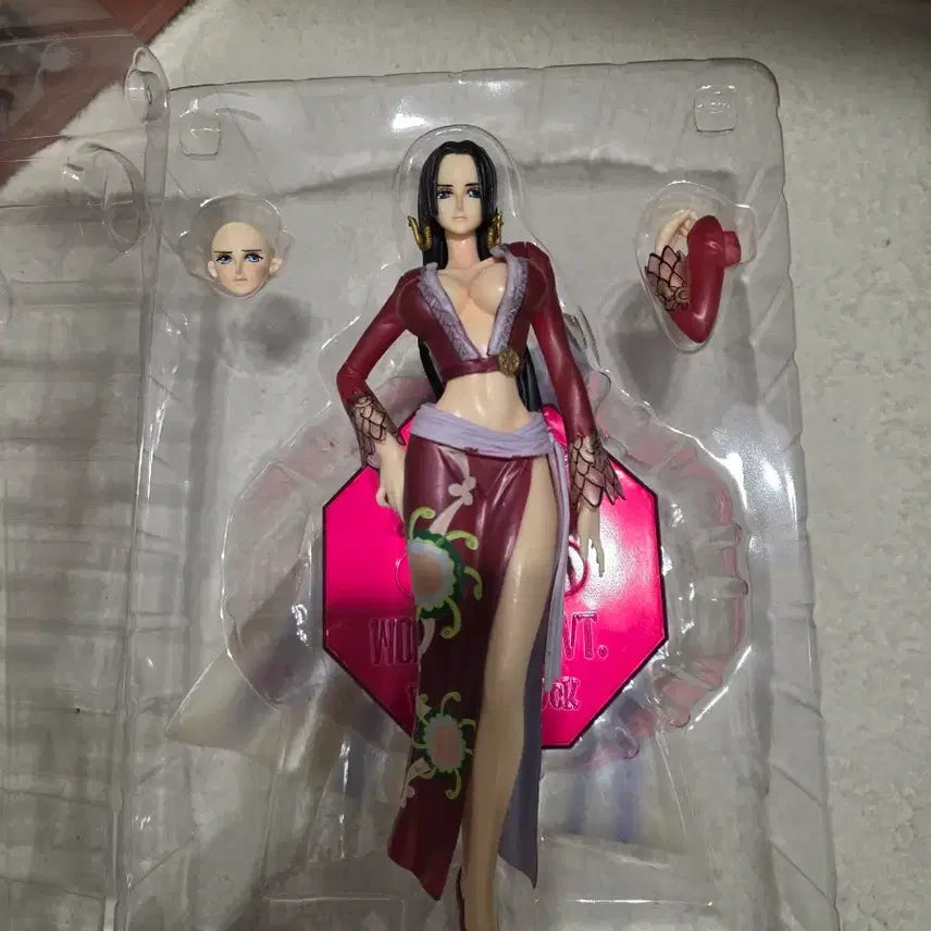 [BUNJANG] POP Boa Hancock &amp; Luffy Figure Bundle Set / 원피스) POP 보아 핸콕 + 루피 일괄 박스O