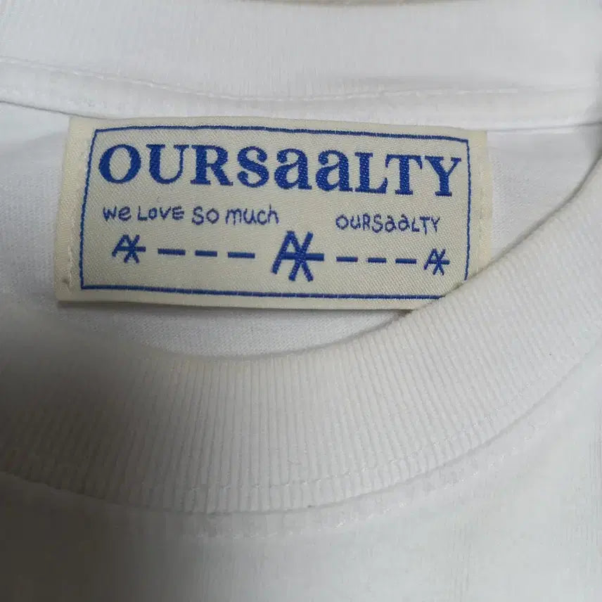 [BUNJANG] OURSSAALTY White Long-Sleeve T-Shirt / OURSSAALTY  흰색 긴팔티셔츠free