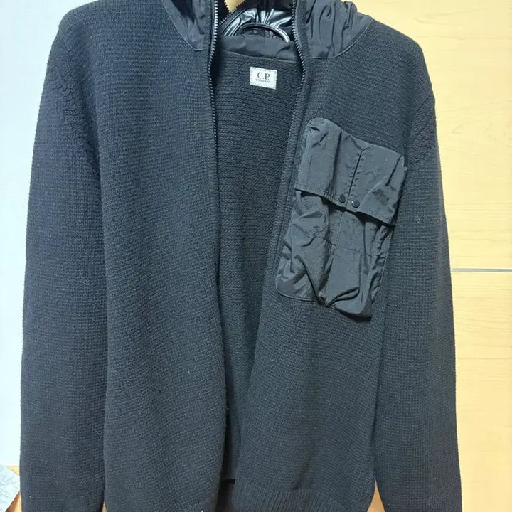 [BUNJANG] CP Company Lambswool Mix Explorer Sweater Black / CP컴퍼니 램스울 믹스 익스플로러 스웨터 블랙