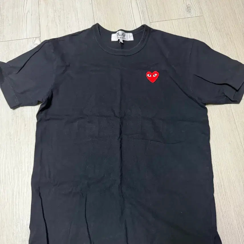 [SOLD OUT] 꼼데가르송 반팔