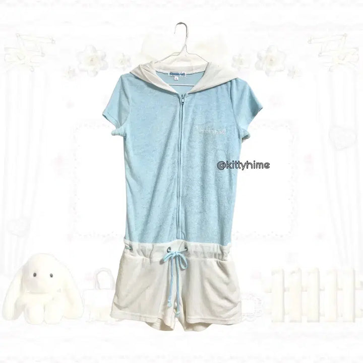 [BUNJANG] Cinnamoroll Jumpsuit Pajamas / cinnamoroll 시나모롤 점프슈트 룸웨어 시나모롤잠옷 고전시나모롤