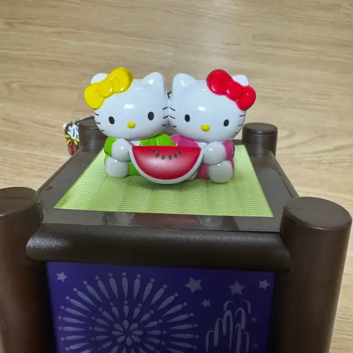 [SOLD OUT] 키티조명 마츠리무드등 팝니다