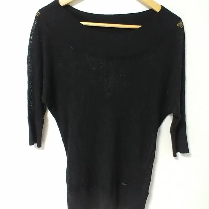 [BUNJANG] Guess Black Linen Blend Knit Sweater (Size M) / 게스(GUESS) 블랙 린넨 혼방 니트 (M사이즈)
