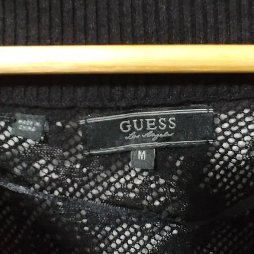 [BUNJANG] Guess Black Linen Blend Knit Sweater (Size M) / 게스(GUESS) 블랙 린넨 혼방 니트 (M사이즈)