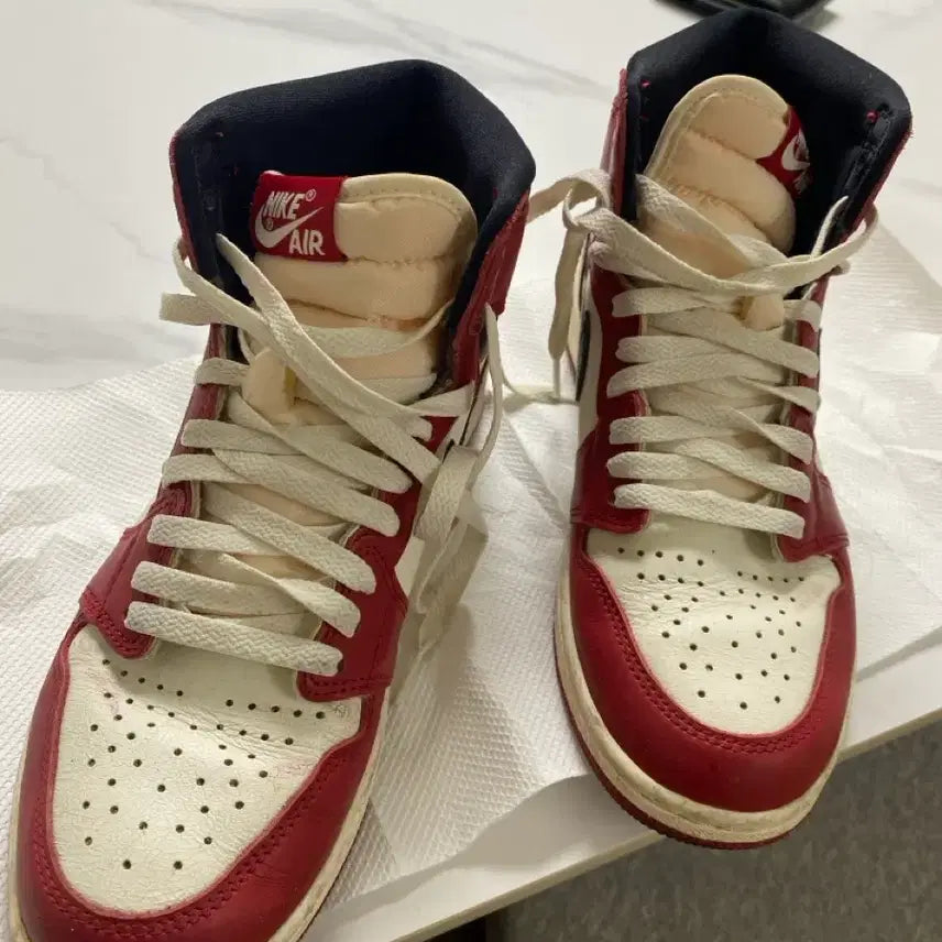 [SOLD OUT] (260) 조던1 하이 시카고 2022