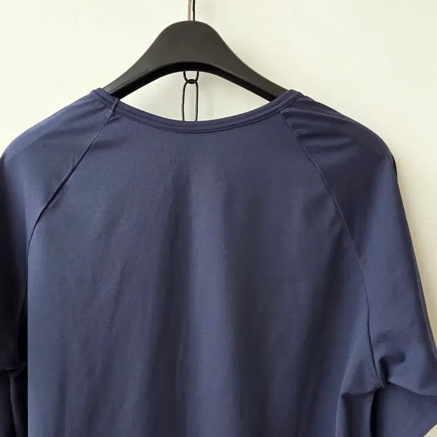 [SOLD OUT] M)푸마 네이비 헬스티셔츠