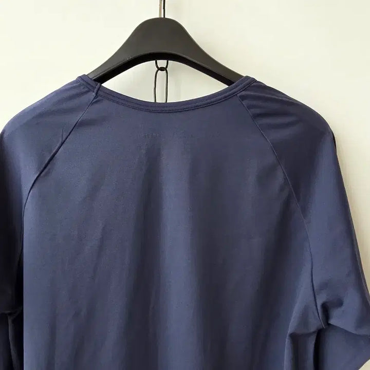 [SOLD OUT] M)푸마 네이비 헬스티셔츠