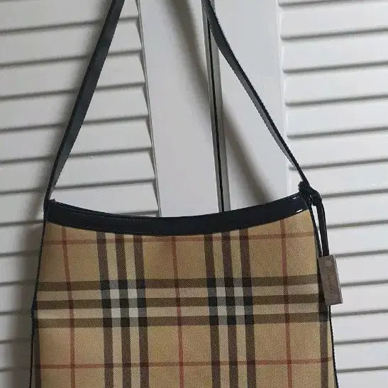 [BUNJANG] Burberry Classic Check Hobo Bag / 버버리 클래식 체크  호보백