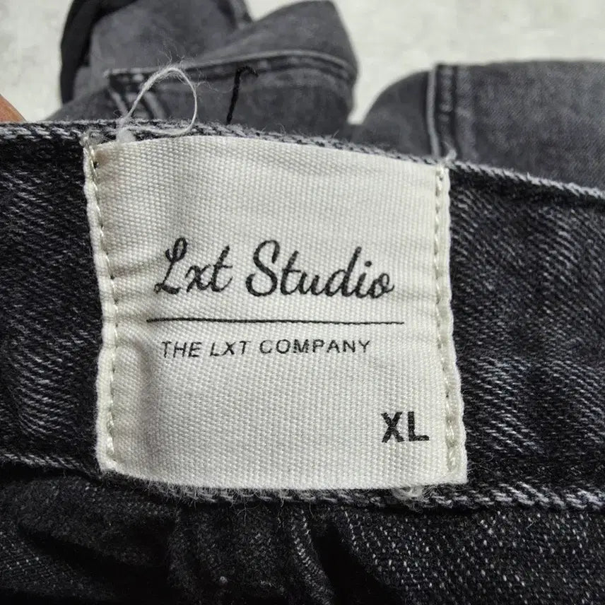 [SOLD OUT] (XL)엘엑스티 블랙 데님 쇼츠 반바지