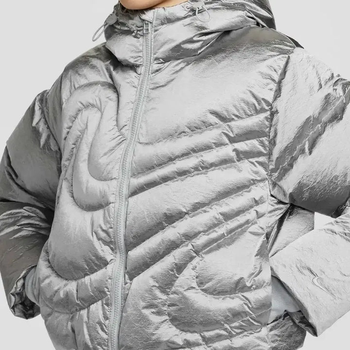 [BUNJANG] Nike Swoosh Therma-FIT Oversized Down Padded Jacket Silver / [새상품] 나이키 스우시 써마핏 오버사이즈 다운패딩 실버 75(XS)