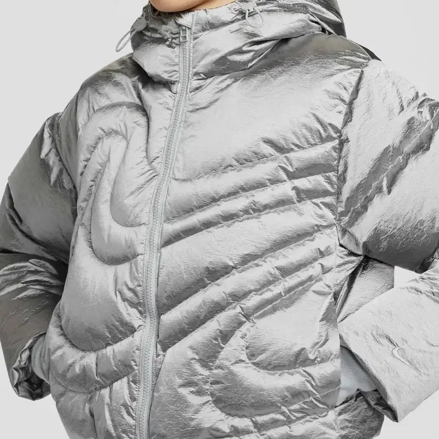 [BUNJANG] Nike Swoosh Therma-FIT Oversized Down Padded Jacket Silver / [새상품] 나이키 스우시 써마핏 오버사이즈 다운패딩 실버 75(XS)