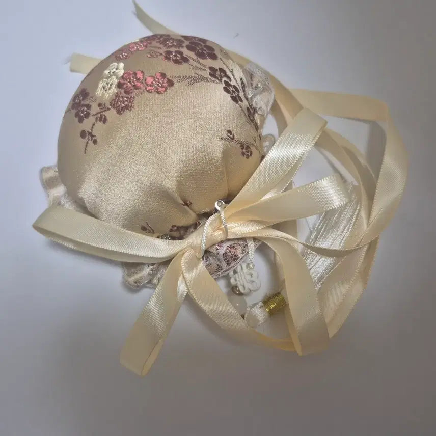 [BUNJANG] Gold Chinoiserie Dress Rental / 졸업사진 고퀄 금색 치파오 대여