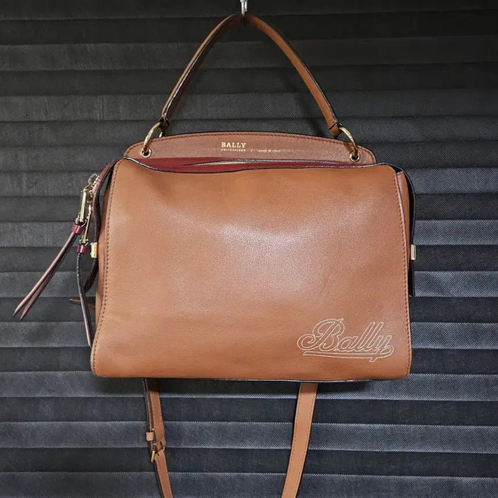 [BUNJANG] Bally Two-Way Bag Tote Shoulder Bag / 발리 투웨이백 토트배 숄더백 정품