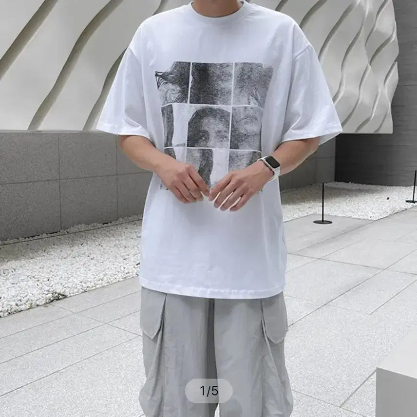 [BUNJANG] Oversized Square Face Printing T-Shirt Unisex / 오버핏 스퀘어 페이스 프린팅 반팔티 남녀공용