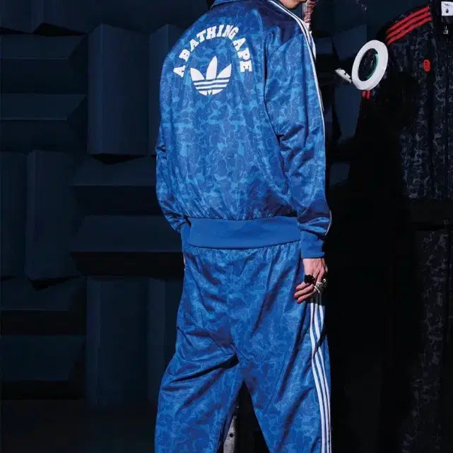 [BUNJANG] Adidas x Bape Track Pants (Blue) - New / [L] 25ss 아디다스 베이프 트랙팬츠 블루 새상품 급처!!!