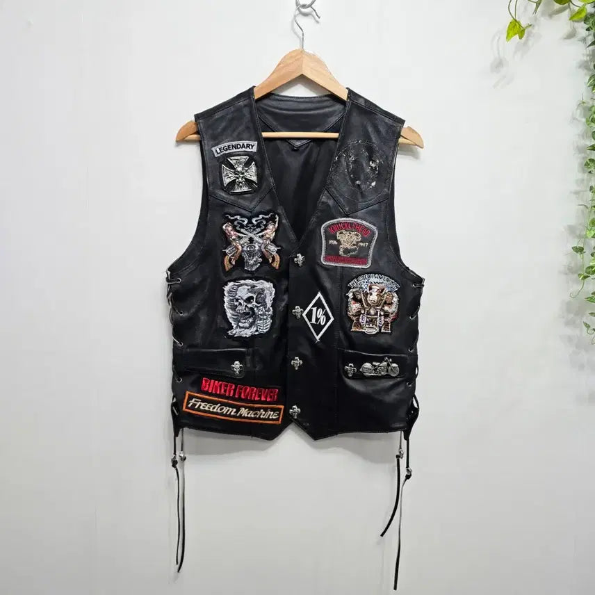 [BUNJANG] Biker Patch Leather Vest / 바이커 패치 가죽 조끼