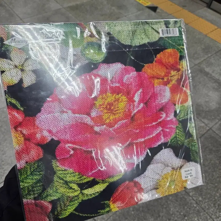 [BUNJANG] Post Malone Tribute To Nirvana LP Yellow Color Vinyl / 포스트말론 너바나 RSD Tribute To Nirvana LP