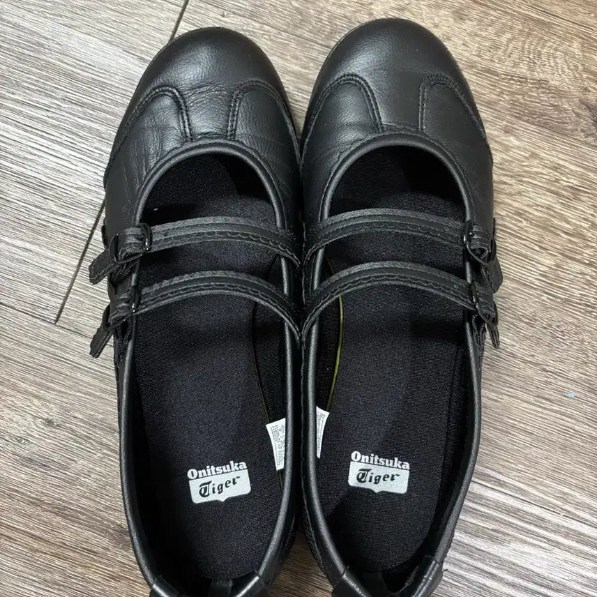 [SOLD OUT] 오니츠카타이거 메리제인 250
